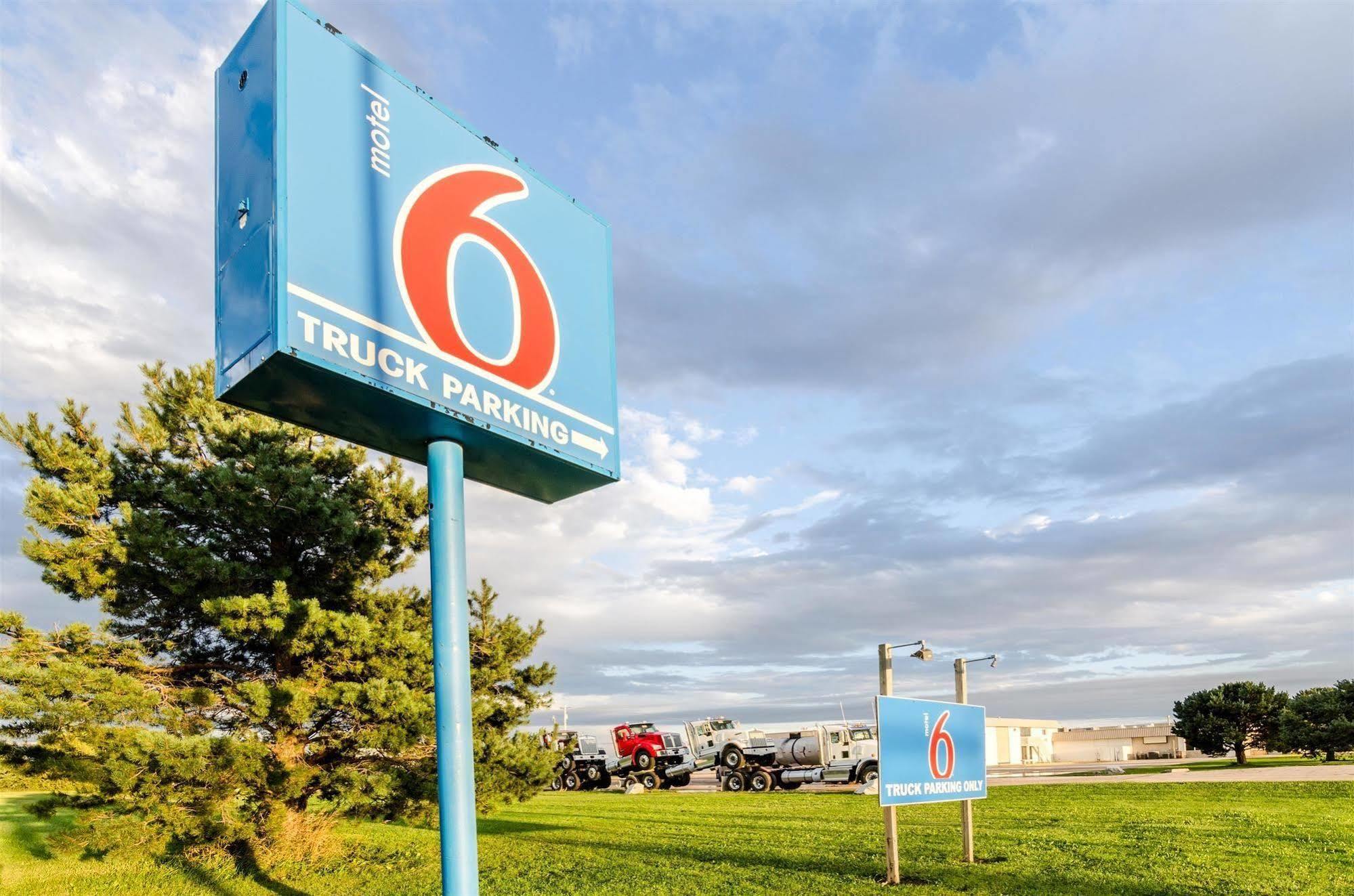 Motel 6-York, Ne מראה חיצוני תמונה