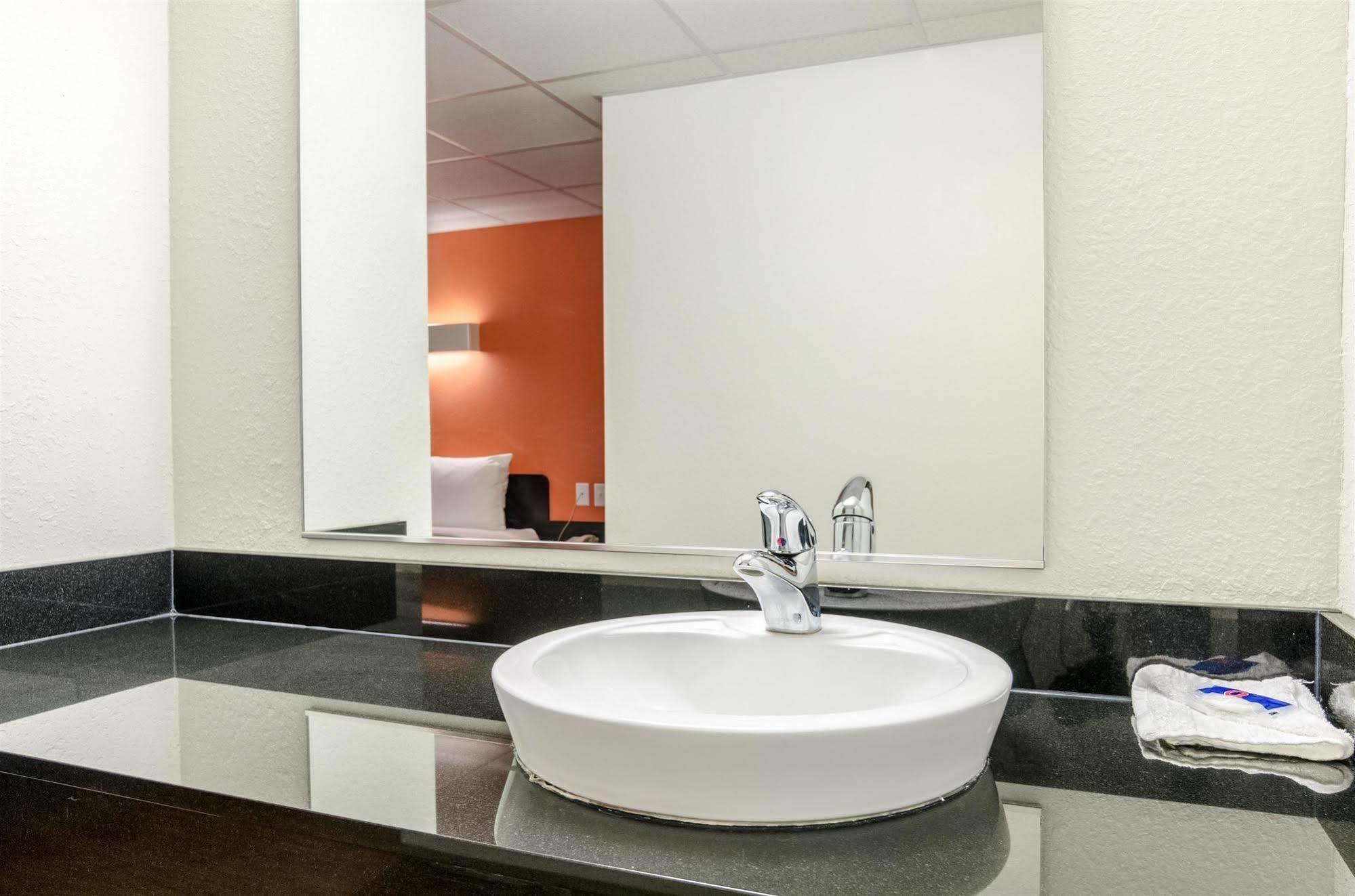 Motel 6-York, Ne מראה חיצוני תמונה